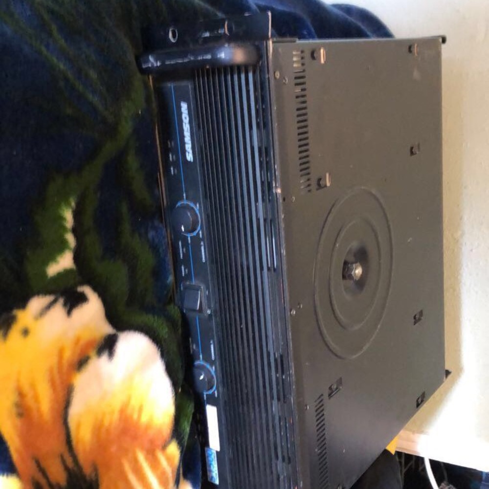 Dj equipment